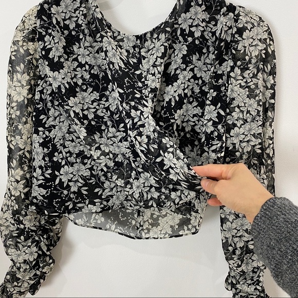 NEW Zara floral crop top - Picture 2 of 6